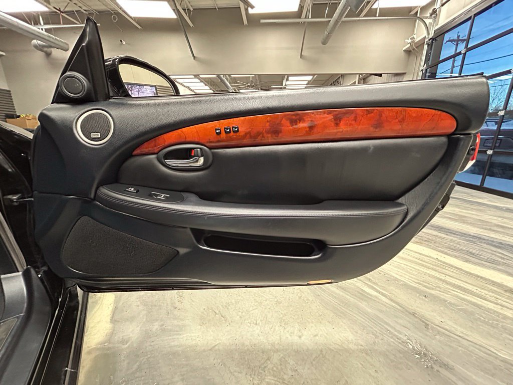 Used 2007 Lexus SC 430 Convertible w/ Preferred Accessory Pkg RWD image 35