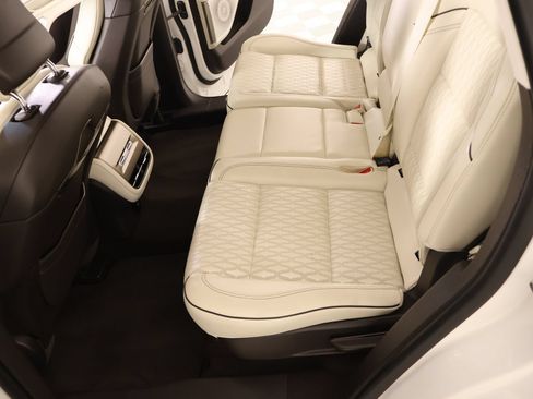 Used 2024 Lincoln Nautilus Black Label w/ Jet Appearance Package (87T) AWD/4WD image 12