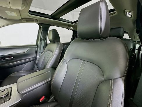 Used 2024 MAZDA CX-90 3.3 Turbo w/ Premium Package image 23