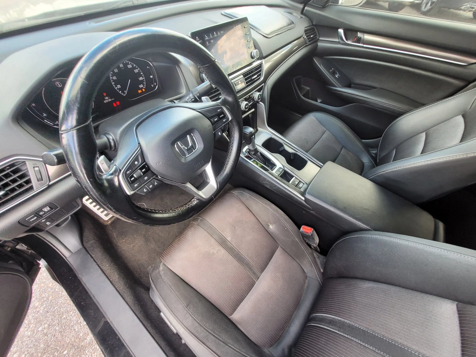 Used 2020 Honda Accord Sport image 11