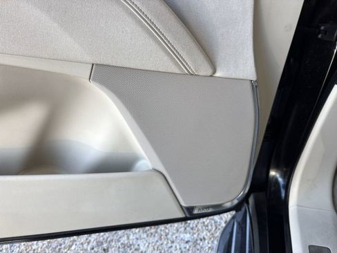 Certified 2022 Cadillac Escalade ESV Premium Luxury Platinum w/ Heavy-Duty Trailer Package image 25