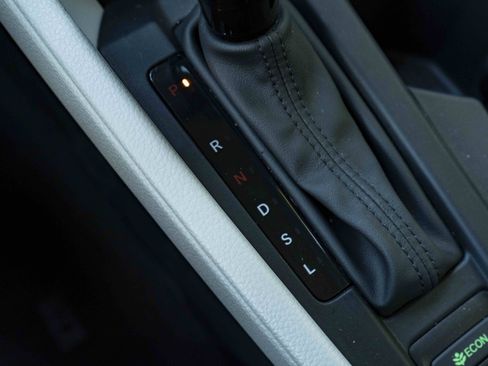 Used 2025 Honda Accord LX image 29