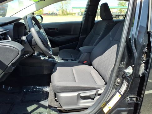 Certified 2024 Toyota Corolla LE FWD image 11
