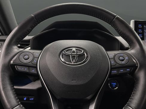 Used 2021 Toyota RAV4 XSE image 17