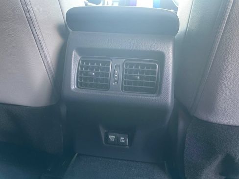 Used 2025 Toyota Camry SE w/ Convenience Package FWD image 20