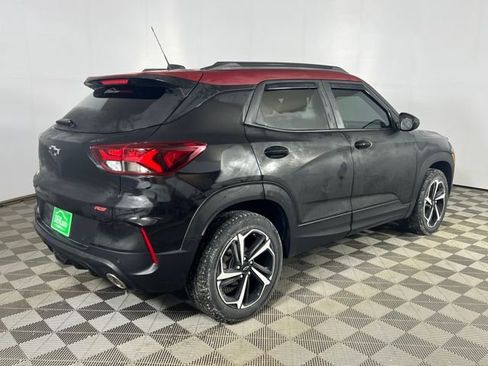 Used 2023 Chevrolet TrailBlazer RS w/ Sun and Liftgate Package image 5