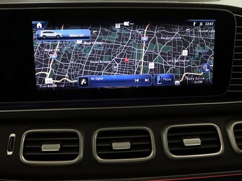 Used 2025 Mercedes-Benz GLS 450 4MATIC image 8