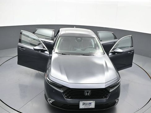 Used 2025 Honda Accord Touring image 45
