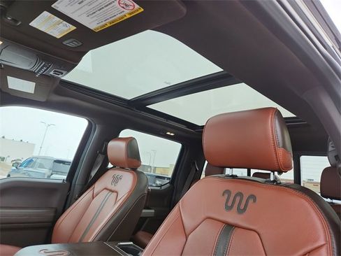 Used 2022 Ford F350 King Ranch w/ King Ranch Ultimate Package image 19