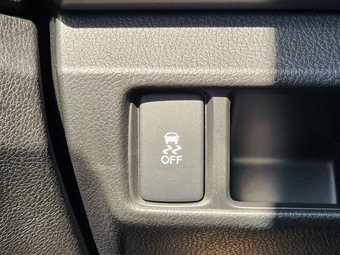 Used 2012 Honda Accord LX-S image 24