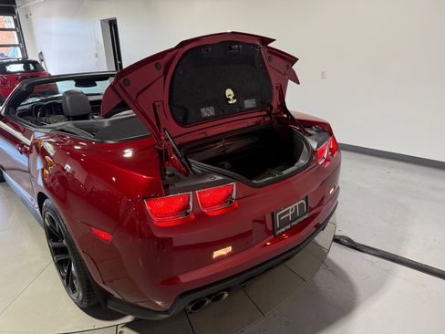 Used 2013 Chevrolet Camaro ZL1 RWD image 19