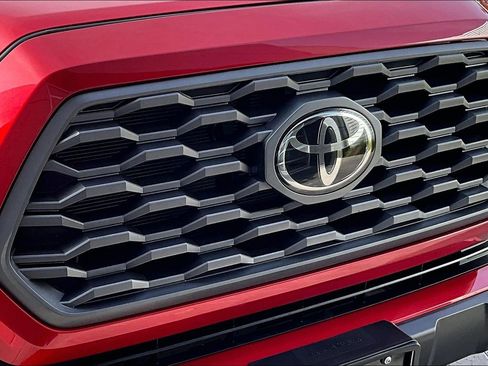 Used 2023 Toyota Tacoma SR image 30