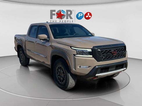 Used 2024 Nissan Frontier PRO-4X w/ Pro Premium Package image 7