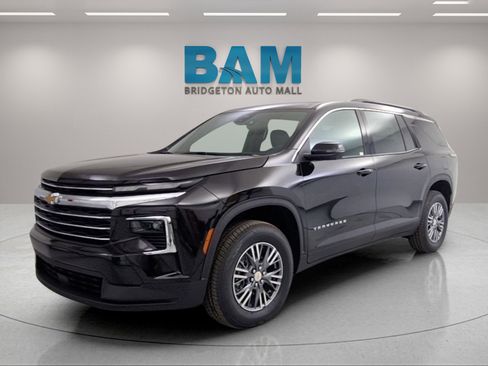 New 2026 Chevrolet Traverse LT w/ Driver Confidence Package image 7