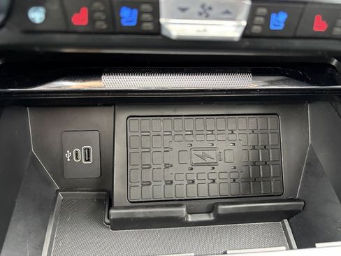 Used 2025 Ford F150 Raptor image 15