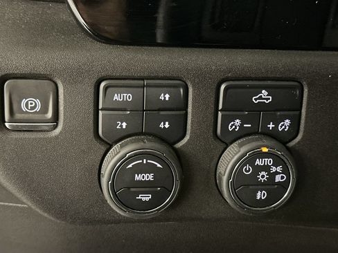 Used 2024 Chevrolet Silverado 1500 RST AWD/4WD image 49