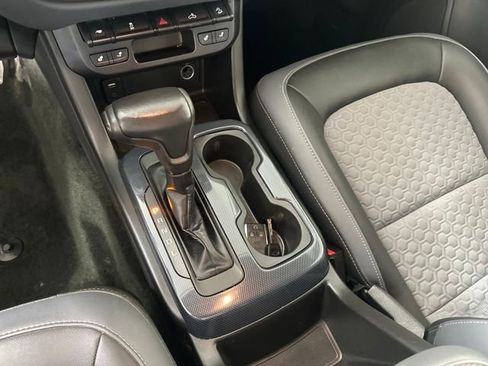 Used 2018 Chevrolet Colorado Z71 image 20