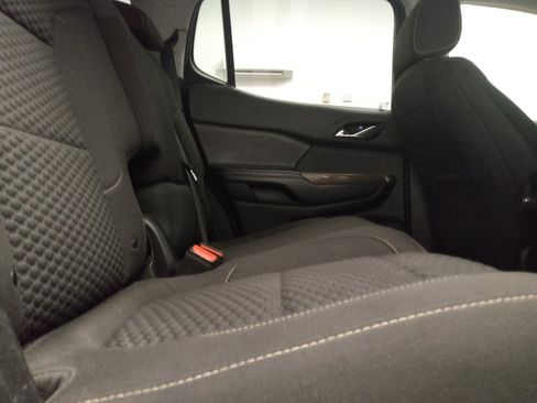 Used 2019 GMC Acadia SLE AWD/4WD image 19