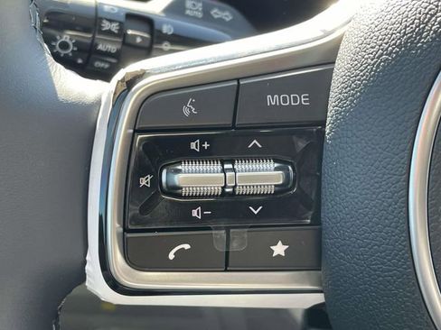 New 2026 Kia Carnival SX Prestige FWD image 32