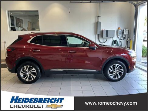 Used 2023 Buick Envision Essence FWD image 2