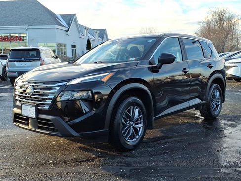 Certified 2024 Nissan Rogue S image 28