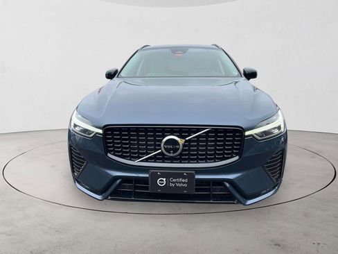 Certified 2024 Volvo XC60 B5 Plus w/ Climate Package AWD/4WD image 8