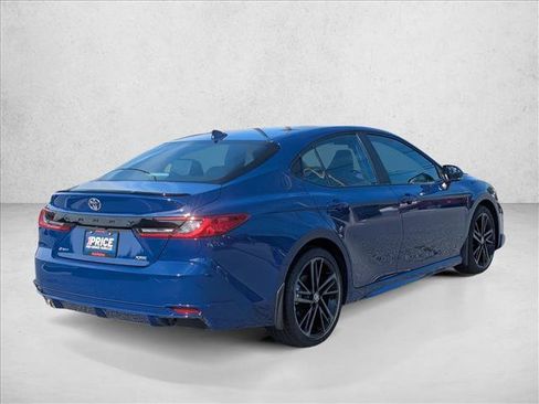 Used 2026 Toyota Camry XSE FWD image 5