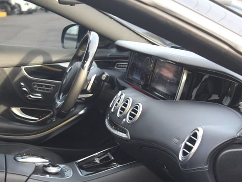 Used 2015 Mercedes-Benz S 550 4MATIC Coupe image 22