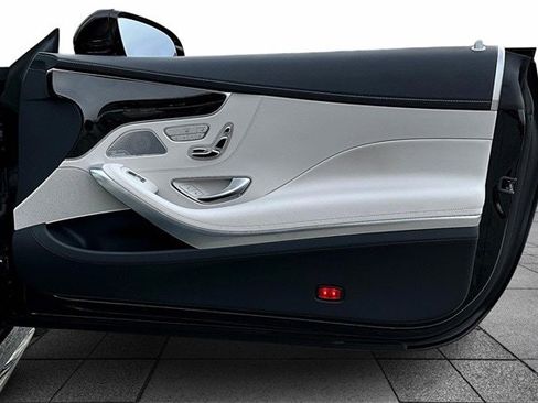 Used 2018 Mercedes-Benz S 560 4MATIC Coupe image 31