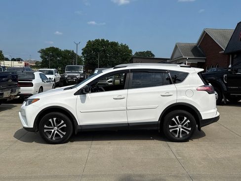 Used 2018 Toyota RAV4 LE w/ All Weather Liner Package AWD/4WD image 3