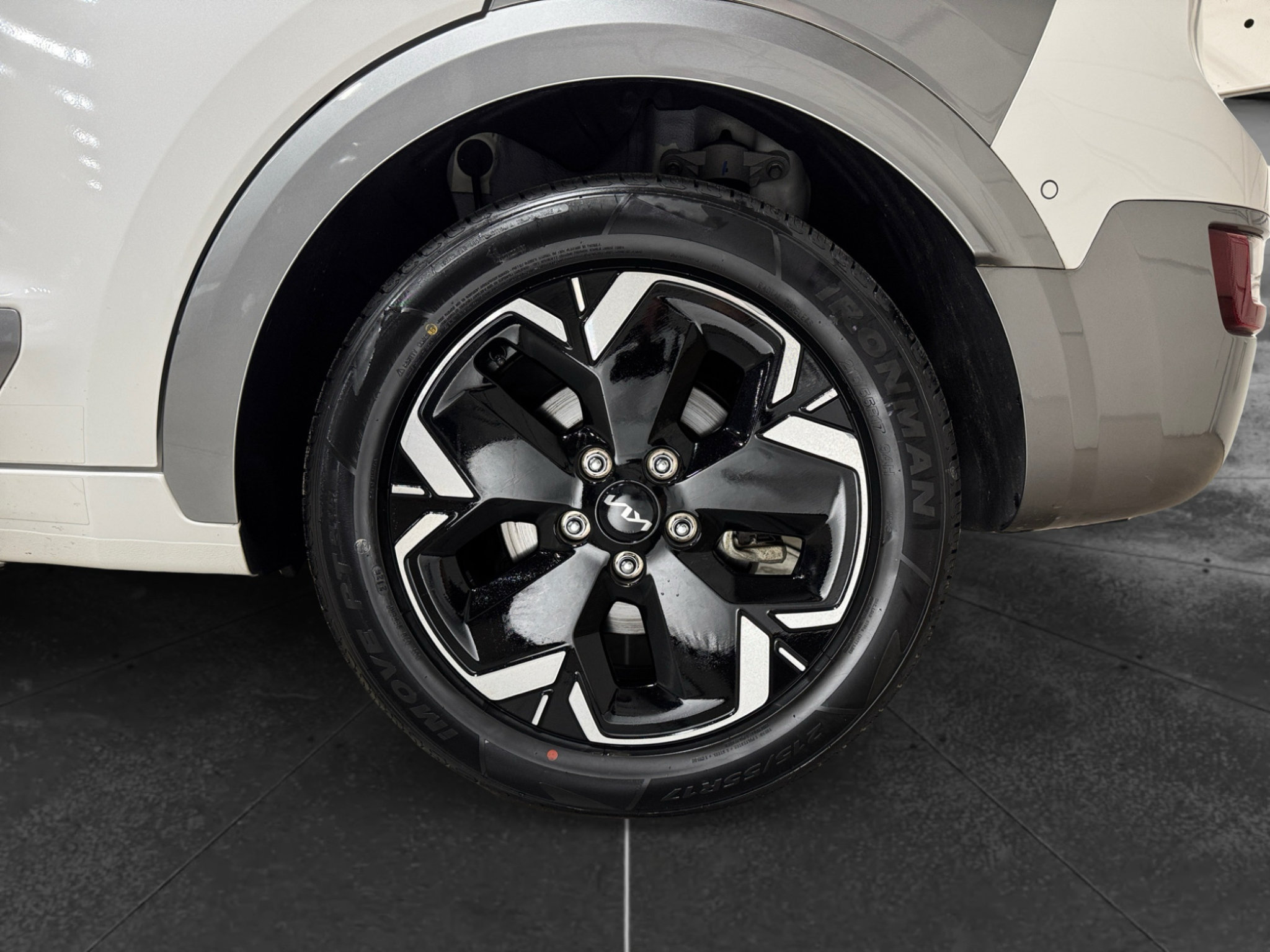 Used 2023 Kia Niro Wave w/ Wave Preserve Package FWD image 34