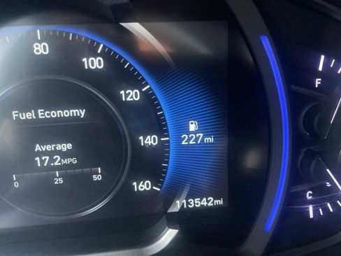 Used 2019 Hyundai Santa Fe FWD image 16