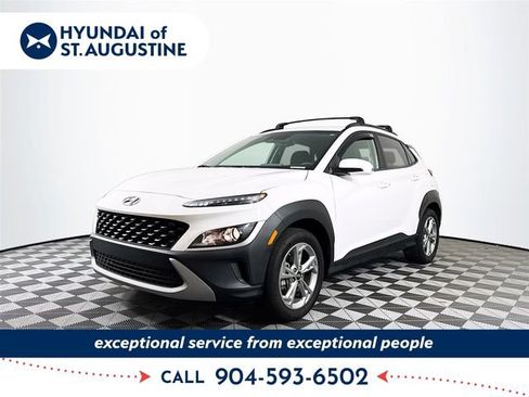 Certified 2022 Hyundai Kona SEL FWD image 1
