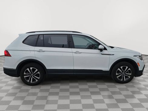 Used 2022 Volkswagen Tiguan S FWD image 9