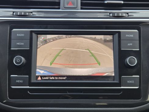 Used 2023 Volkswagen Tiguan S FWD image 14