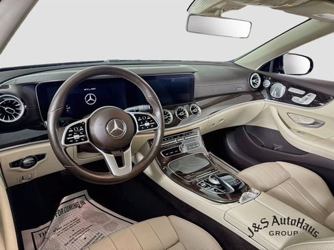 Used 2020 Mercedes-Benz E 450 4MATIC Cabriolet image 30
