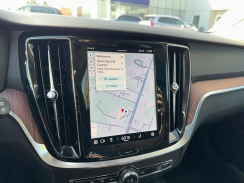 Certified 2025 Volvo V60 B5 Cross Country Plus image 22