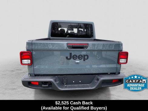 New 2026 Jeep Gladiator Sport AWD/4WD image 4