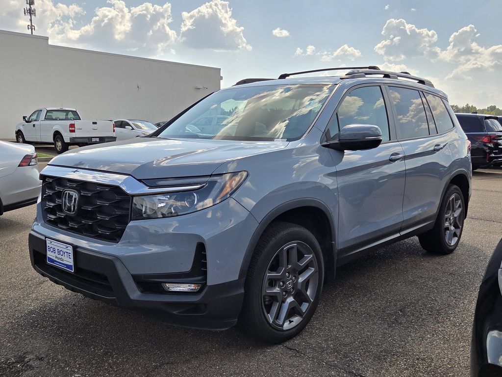 Used 2023 Honda Passport EX-L image 4