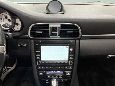 Used 2009 Porsche 911 Carrera S image 18