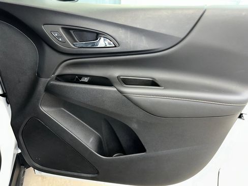 Certified 2023 Chevrolet Equinox Premier image 32