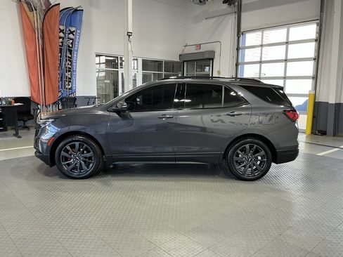 Used 2022 Chevrolet Equinox RS w/ RS Leather Package image 42
