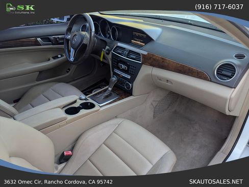 Used 2013 Mercedes-Benz C 250 Coupe image 18