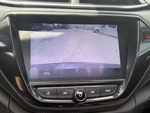 Used 2023 Chevrolet TrailBlazer ACTIV w/ Sun and Liftgate Package FWD image 19