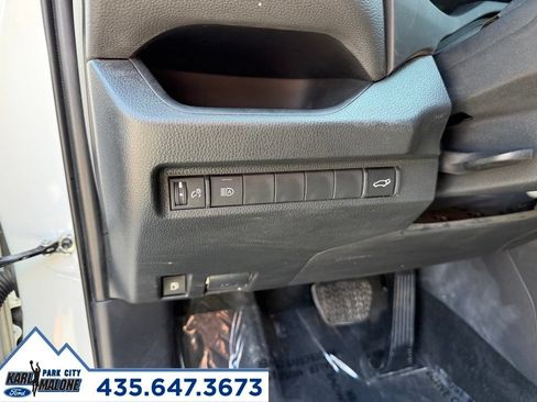 Used 2025 Toyota RAV4 SE AWD/4WD image 16