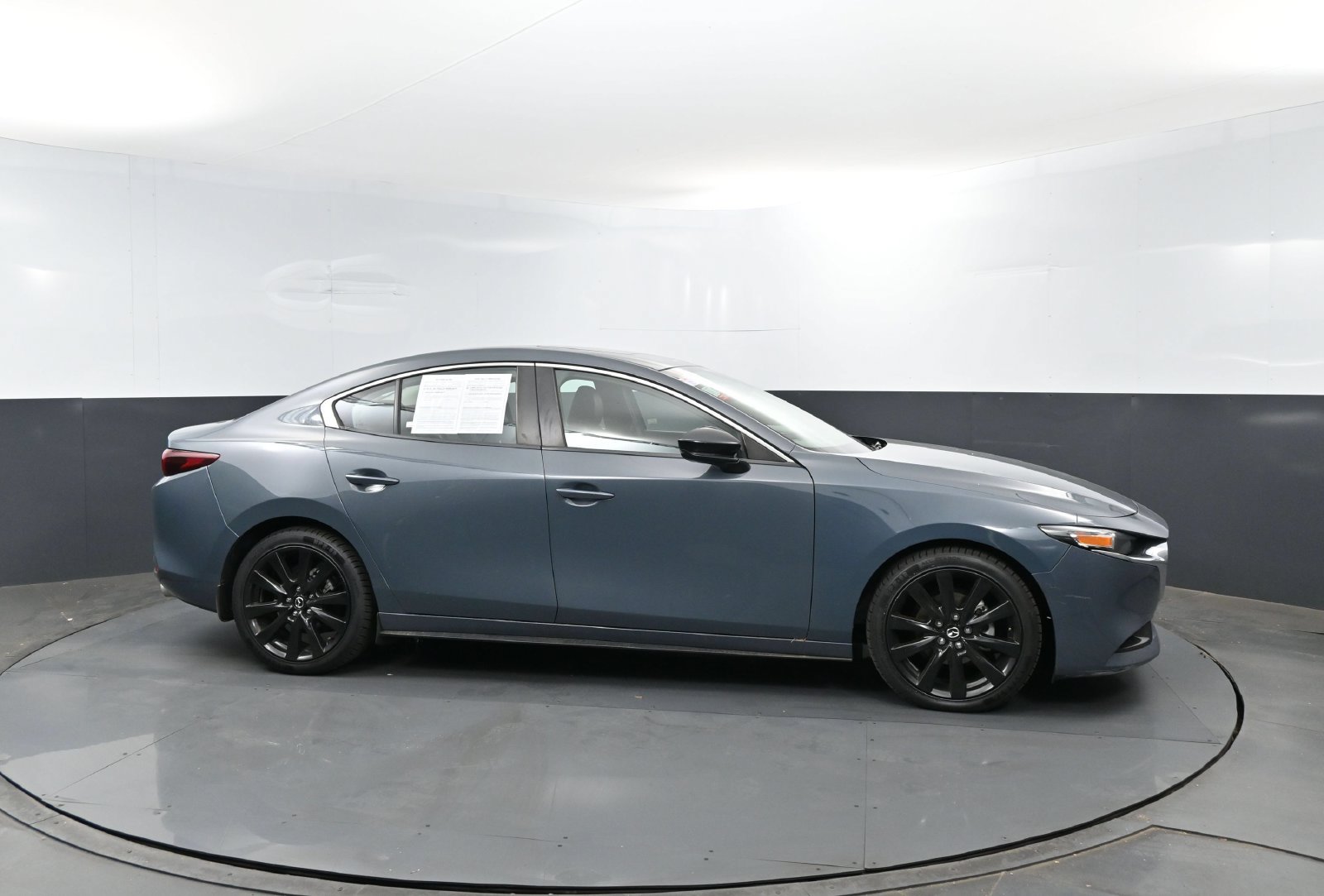 Used 2023 MAZDA MAZDA3 s FWD image 4