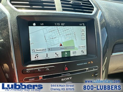 Used 2018 Ford Explorer Limited w/ Equipment Group 301A AWD/4WD image 17