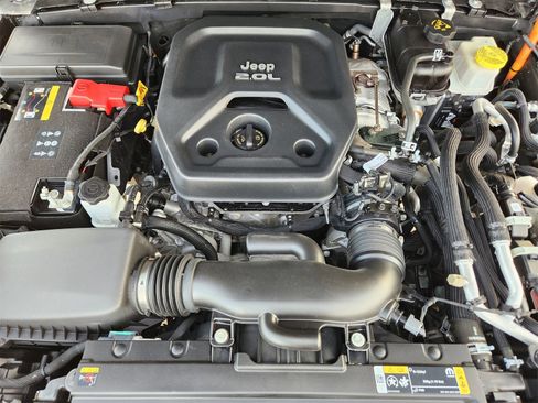 Used 2023 Jeep Wrangler Sahara w/ Cold Weather Group image 40