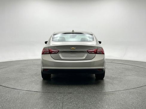 Used 2024 Chevrolet Malibu LT image 7