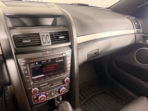 Used 2009 Pontiac G8 GT w/ Premium Package RWD image 35